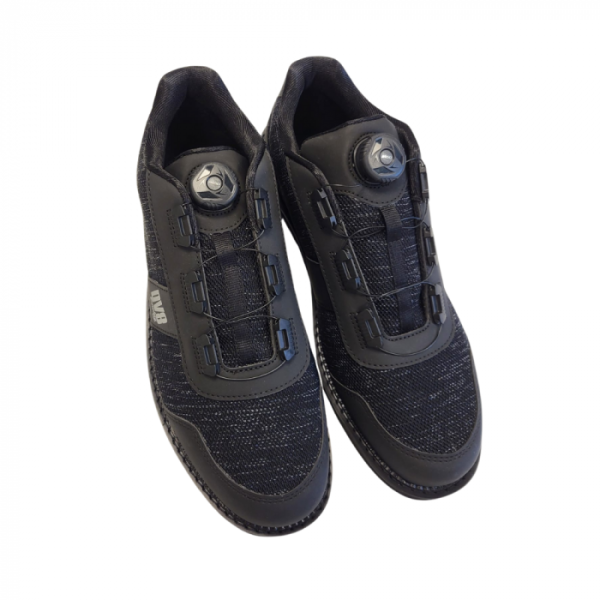 MEN&#039;S DV8 BLACK DISC LACING